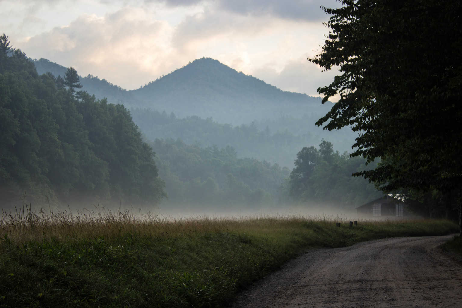 Read more about the article Road Trip from the Smoky Mountains up the Blue Ridge Parkway | Part Two