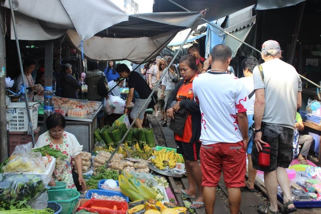 maeklong train market bangkok