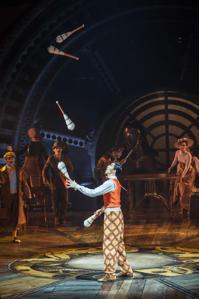 Cirque du Soleil KURIOS