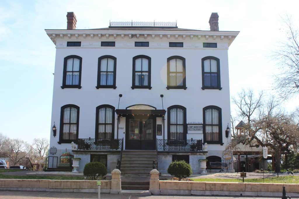 LEMP MANSION