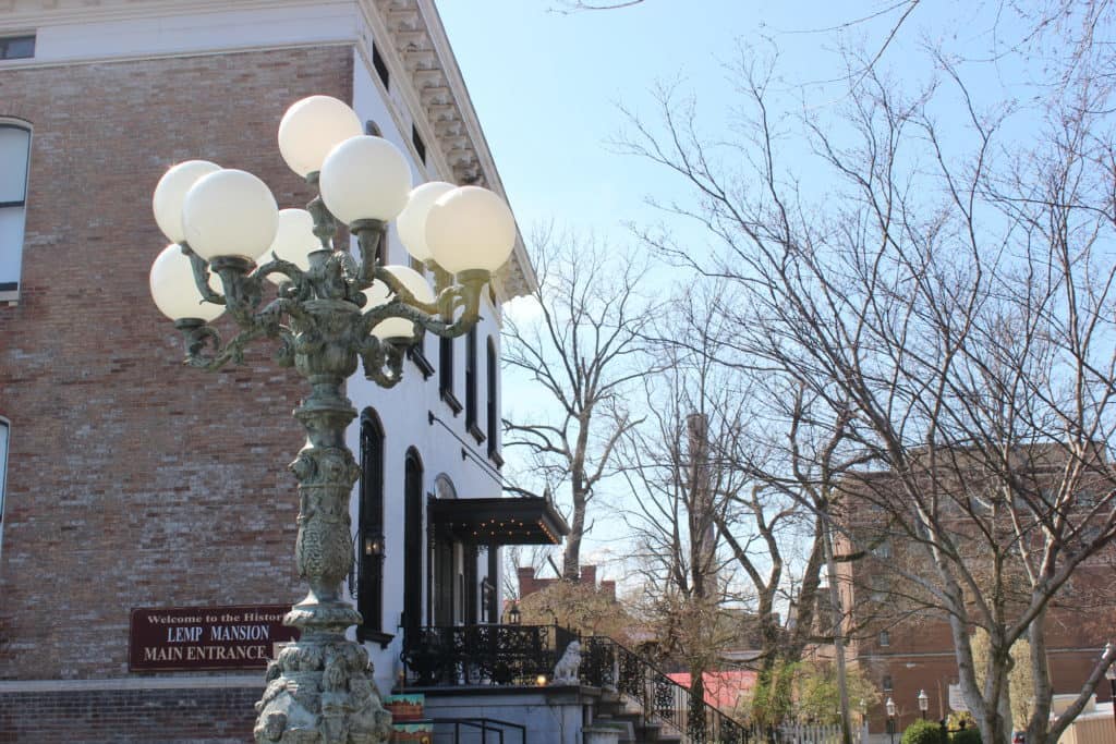 LEMP MANSION