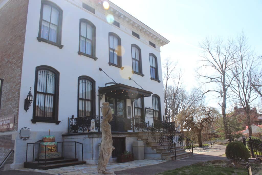 LEMP MANSION