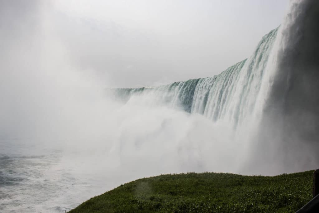 DAY TRIP TO NIAGARA FALLS