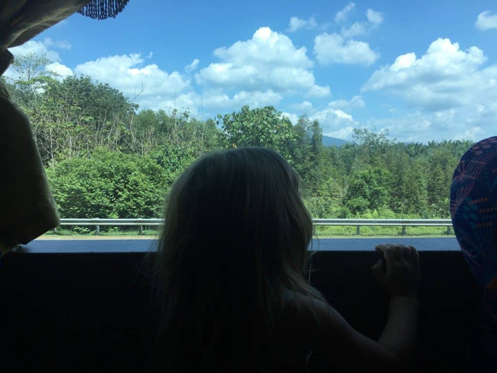 SUSTAINABLE TRAVEL WITH KIDS