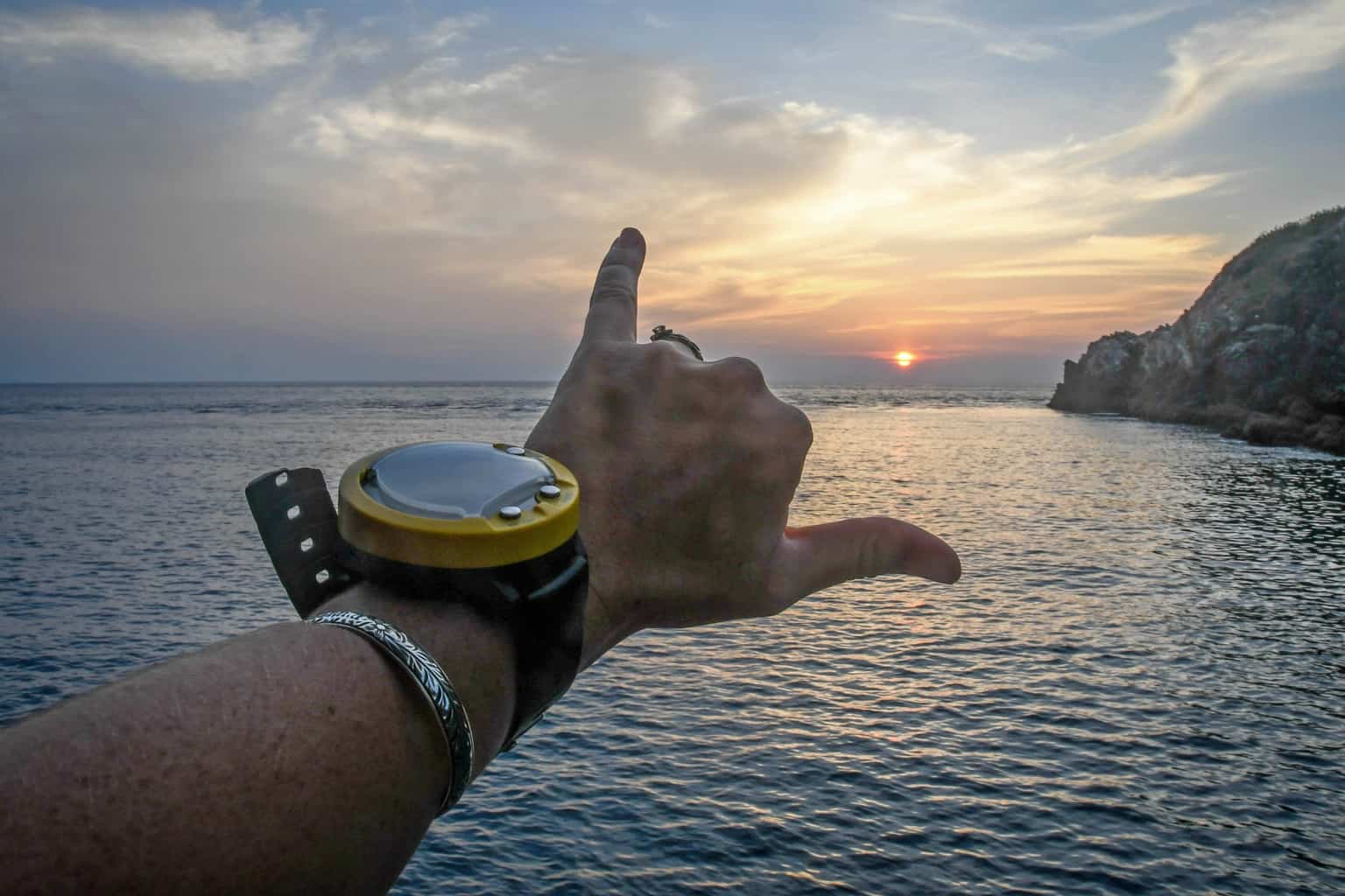 5 Tips for picking and using a DSMB and reel - Go Pro Costa Rica