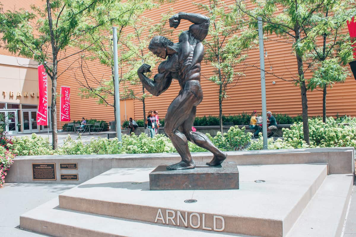 arnold statue columbus ohio