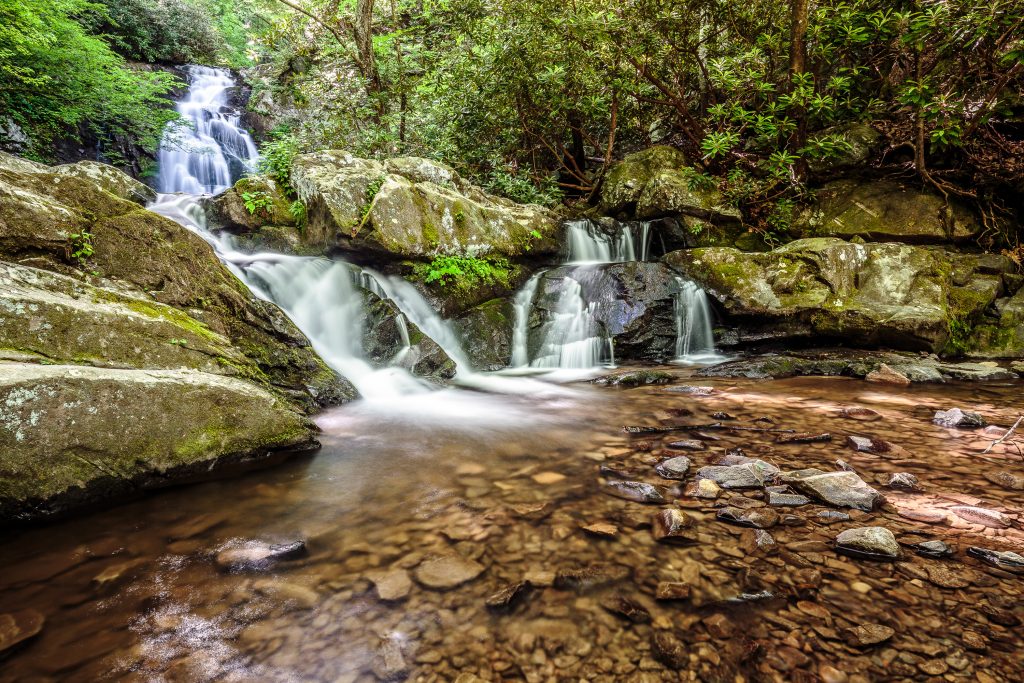 waterfalls near gatlinburg